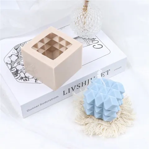 Cube Diamond Candle / x sje /Size7.4*7.4*6
