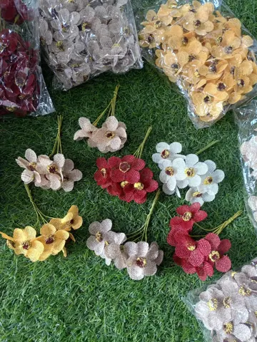 ARTIFICIAL FLOWERS 6.colr 60.pis Qty-1pkt